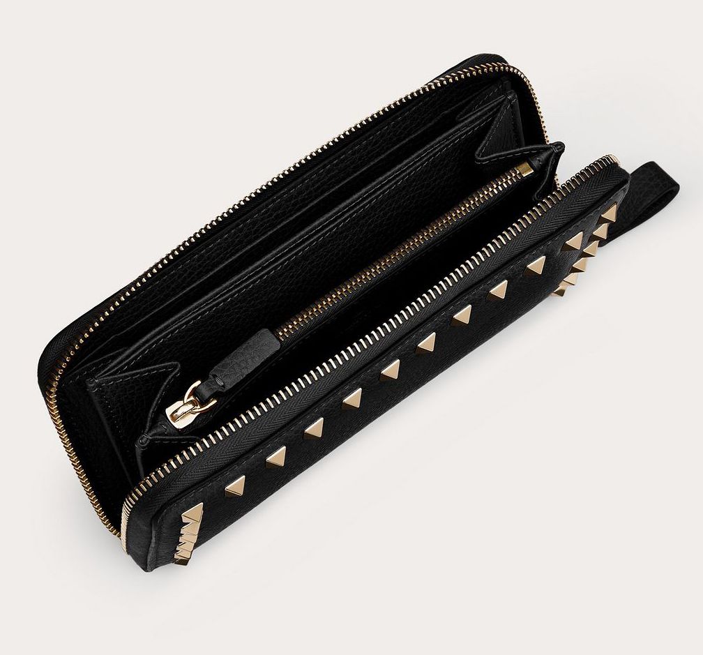 関税負担なし☆VALENTINO ロックスタッズ ウォレット (VALENTINO/長 関税負担なし☆VALENTINO ロックスタッズ ウォレット (VALENTINO/長