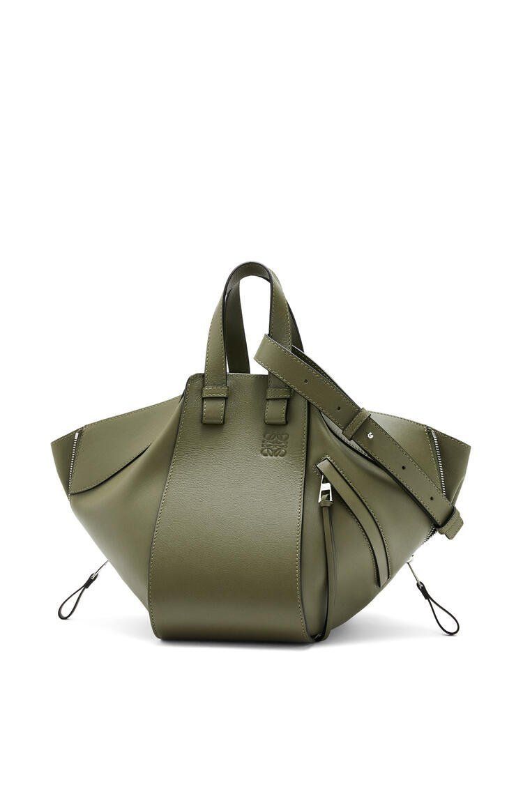 ロエベ】ハンモックバッグ スモール カーフスキン 2色 (LOEWE ロエベ】ハンモックバッグ スモール カーフスキン 2色 (LOEWE