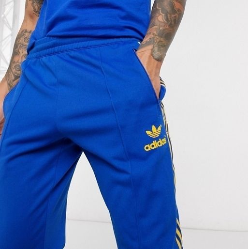 新作♪adidas♪