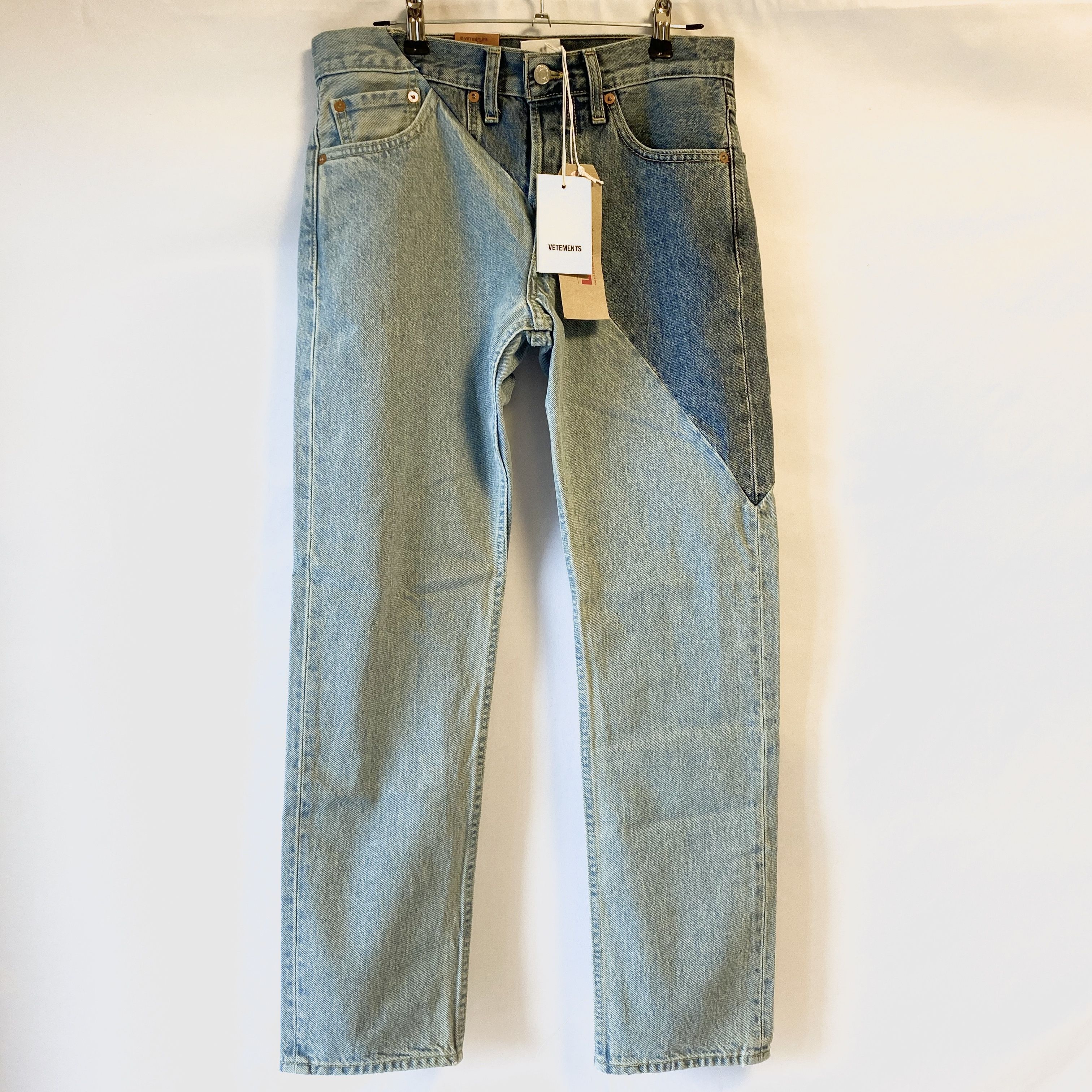 ブラック系,M2021特集 vetements リーバイス 再構築 デニム ジーンズ M ...