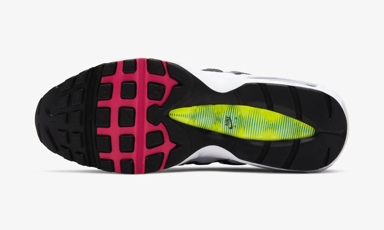 大人気! NIKE ☆ Air Max 95 QS GREEDY ☆ 24~29cm (Nike