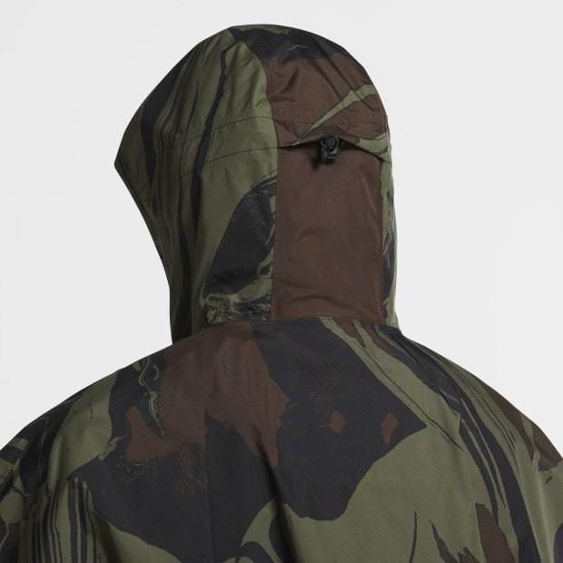 NIKE】☆男女OK☆ACG Fuji Unisex Allover Print Poncho (Nike