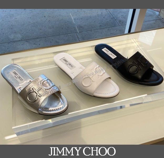 【 開梱 設置?無料 】 Jimmy Choo☆JIMMY CHOO/MUGLER KNEE SANDAL レザーサンダル サンダル・ミュール VIP SALE☆Jimmy Choo TIARET FLAT CHOOロゴ フラットサンダル (Jimmy