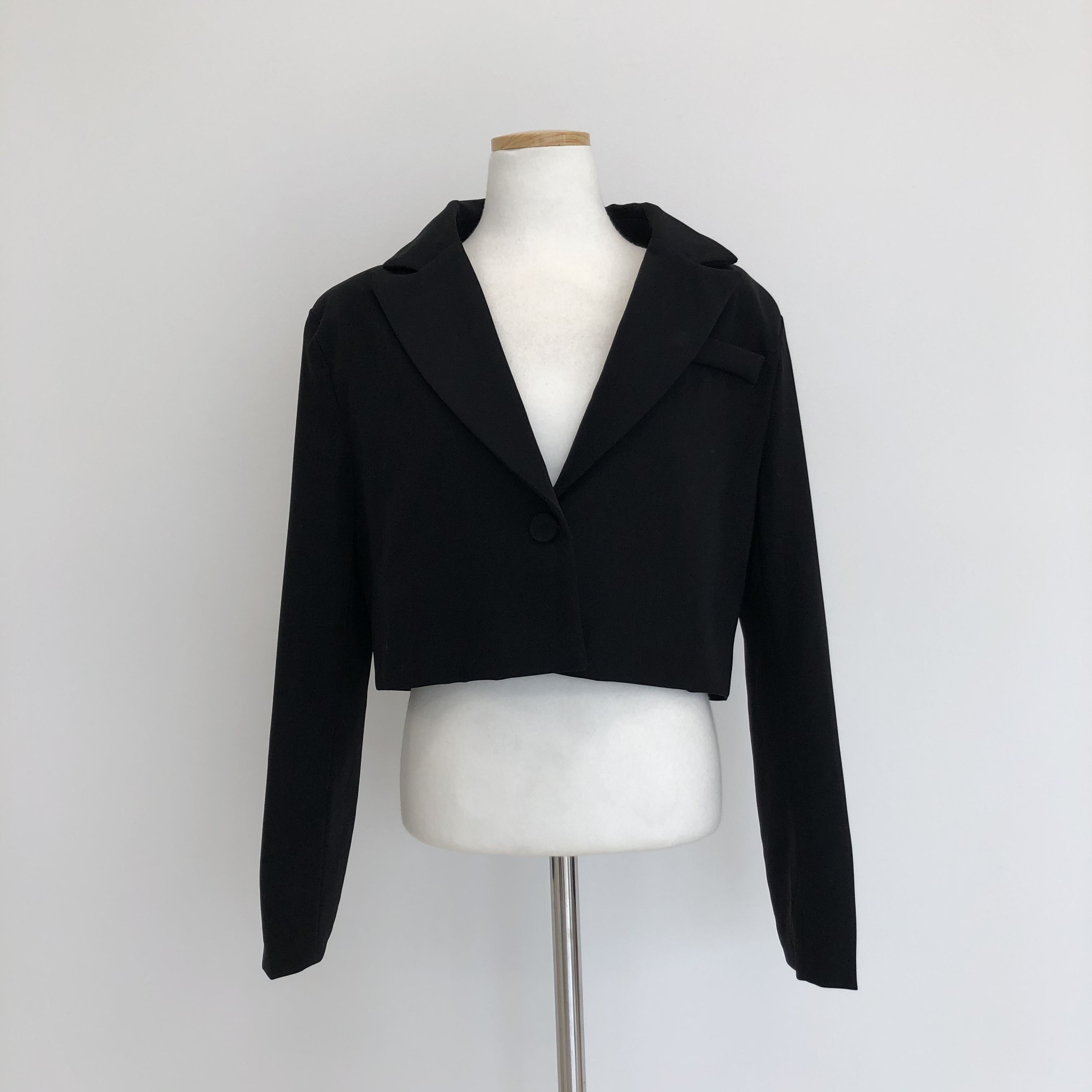 uni's room□ショートジャケット&パンツツーピース ST-AW20-05BK uni's room□ショートジャケット&パンツツーピース ST-AW20-05BK