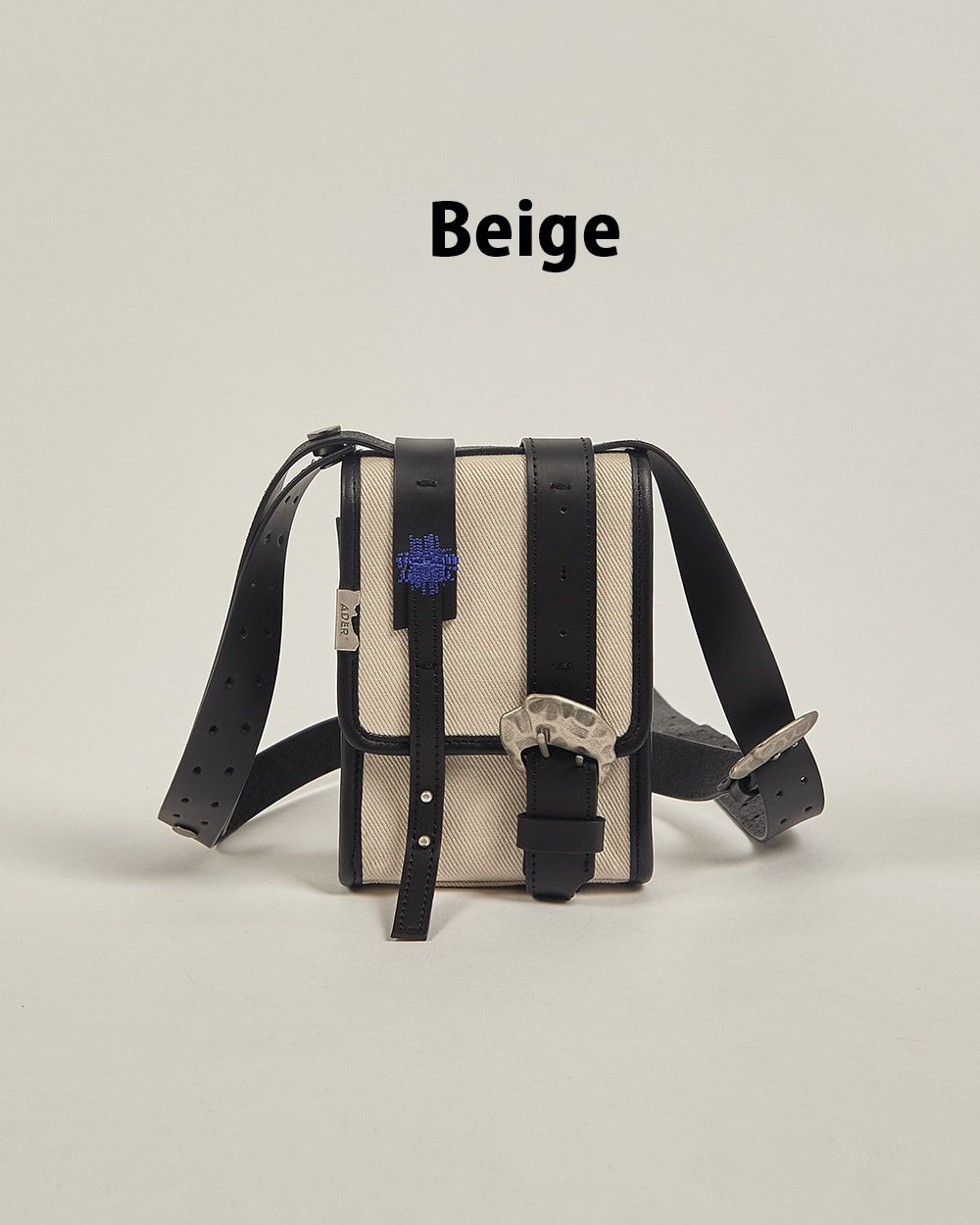 ADERERROR★韓国人気 男女兼用★ Stone buckle bag_2色 ADERERROR★韓国人気 男女兼用★ Stone buckle bag_2色