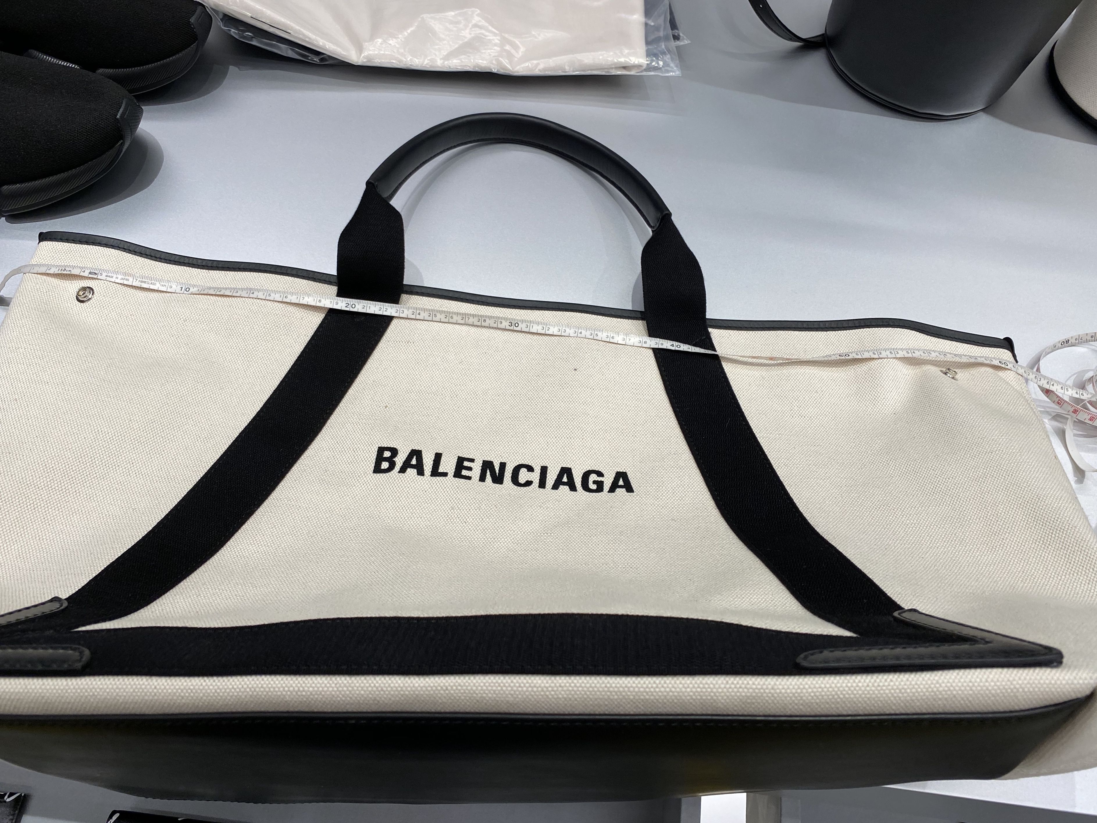 関税込☆BALENCIAGA☆大定番人気トートNAVY CABAS☆Mサイズ ...