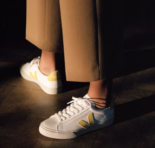 【日本未入荷】VEJA campoスニーカー【話題のシニカルブランド】 日本未入荷】VEJA campoスニーカー【話題のシニカルブランド