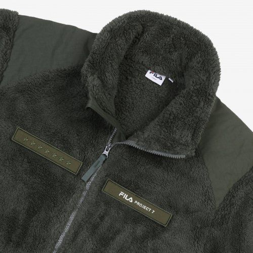 FILA】2020FW☆BTSコラボ Project 7 スフリースジャケット (FILA FILA】2020FW☆BTSコラボ Project 7 スフリースジャケット (FILA
