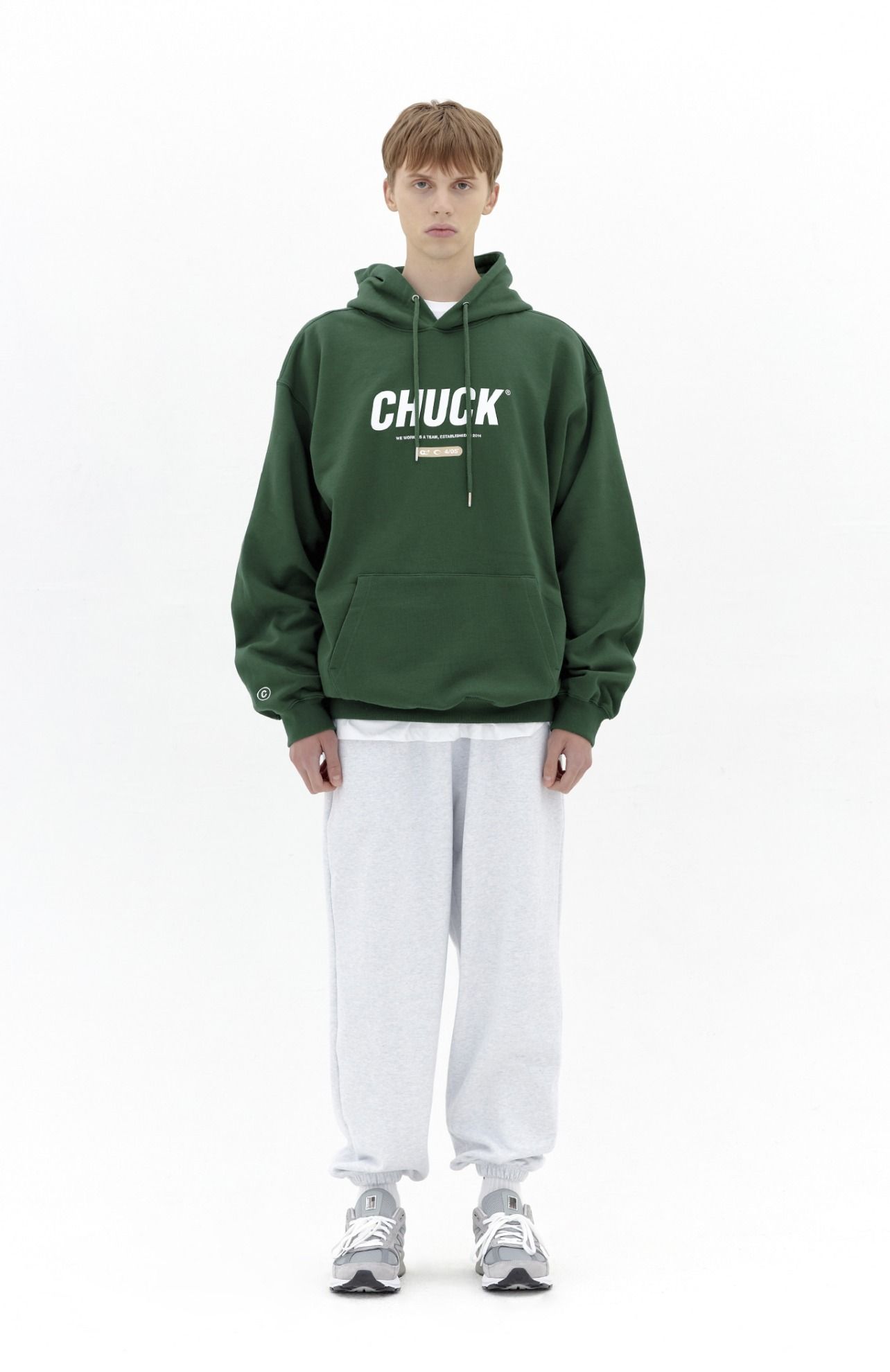 CHUCK】NiziU☆マヤ着用 Chuck signature logo hoodie 8色 (CHUCK CHUCK】NiziU☆マヤ着用 Chuck signature logo hoodie 8色 (CHUCK