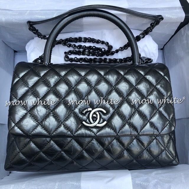 明日着 限定 メタリックBLACKx黒金具♪ ココハンドル マトラッセ オンライン公式ストア CHANEL メタリックバッグ ハンドバッグ