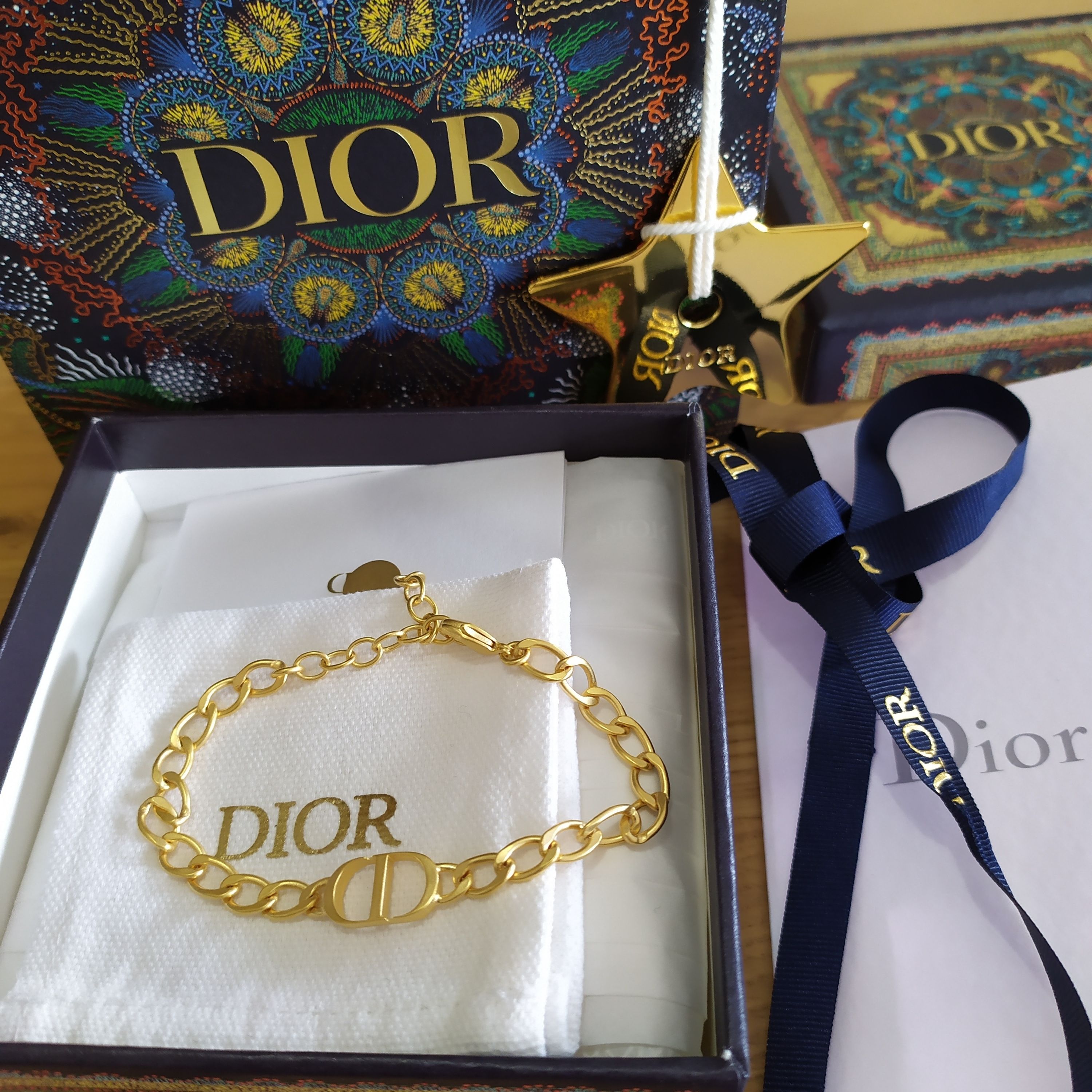 ディオール】【Christian Dior】☆PETIT CD ブレスレット☆ (Dior ディオール】【Christian Dior】☆PETIT CD ブレスレット☆ (Dior