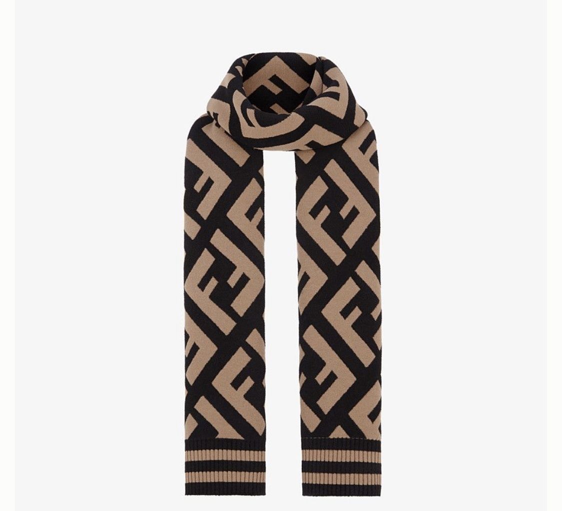 プレゼントにも◇FENDI◇FFスカーフ ユニセックス お洒落 (FENDI プレゼントにも◇FENDI◇FFスカーフ ユニセックス お洒落 (FENDI