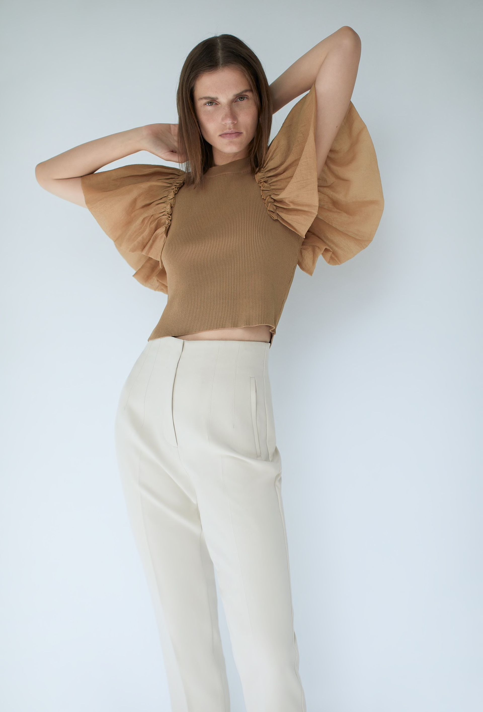 ☆ドイツ発*ZARA*新作*コントラストトリムニットトップ/ECRU☆ ZARA - ZARA コントラストニットトップスの通販 by りん's shop