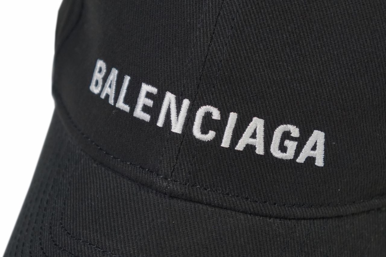 最短翌日着・関税送料込】 BALENCIAGA ベースボール キャップ 最短翌日着・関税送料込】 BALENCIAGA ベースボール キャップ