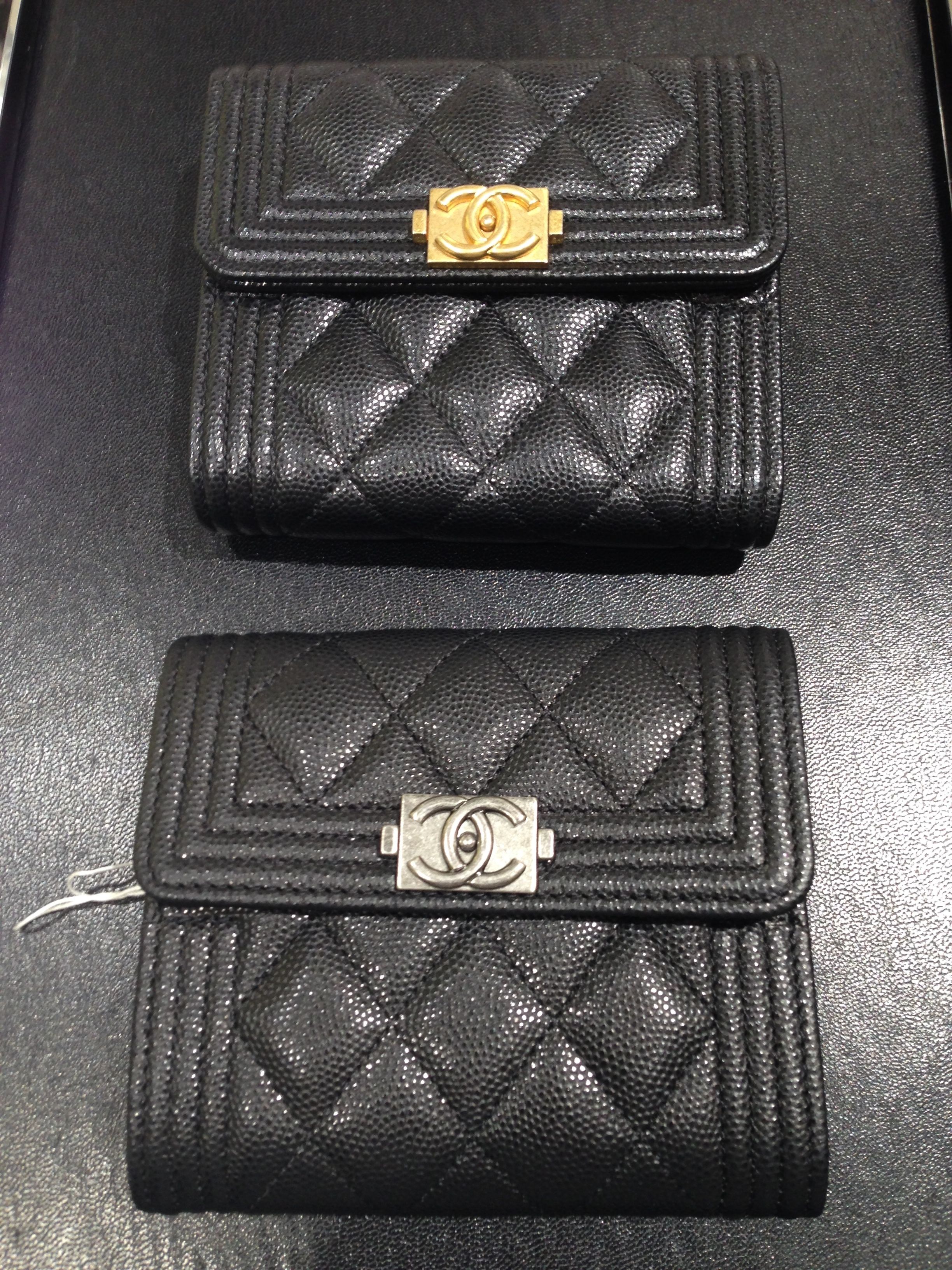 すぐ届く☆ CHANEL BOY CHANEL 三つ折り財布 黒 A80734 (CHANEL すぐ届く☆ CHANEL BOY CHANEL 三つ折り財布 黒 A80734 (CHANEL