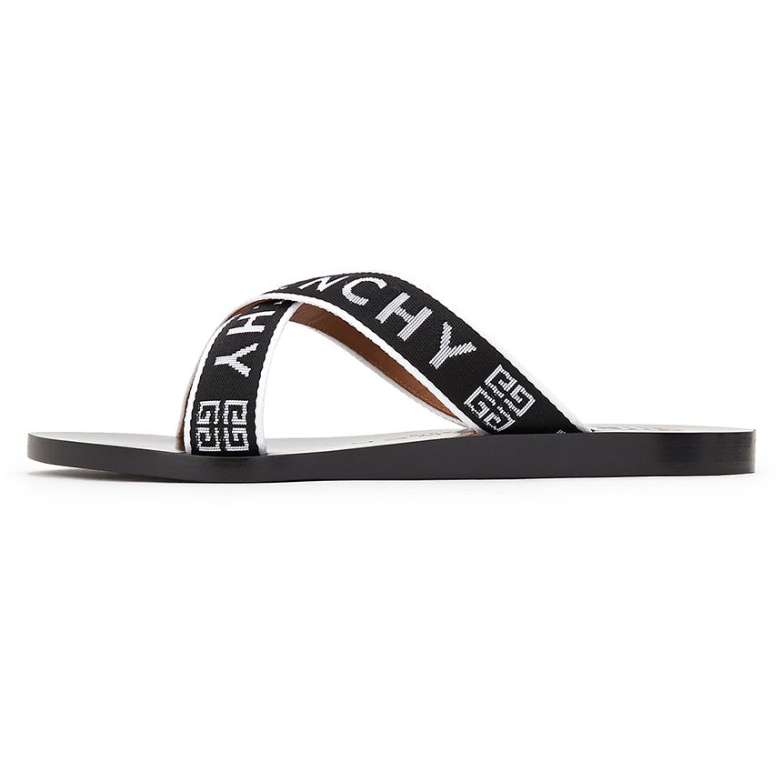 GIVENCHY☆セレブが愛す ロゴストラップサンダル BE303XE0MQ 004 GIVENCHY☆セレブが愛す ロゴストラップサンダル BE303XE0MQ 004