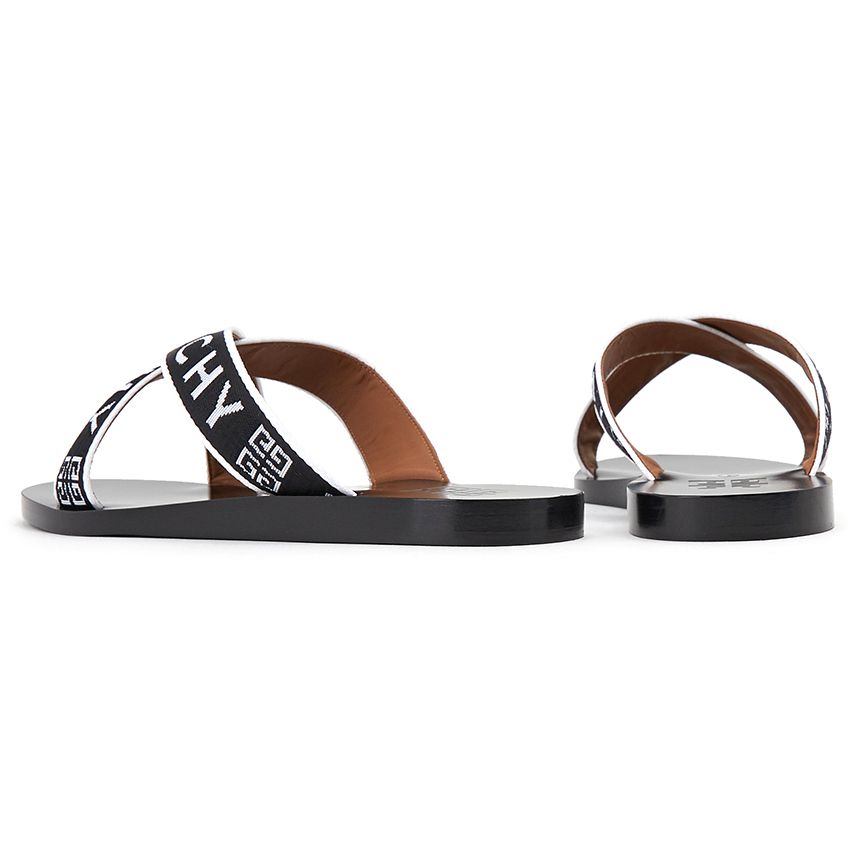 GIVENCHY☆セレブが愛す ロゴストラップサンダル BE303XE0MQ 004 GIVENCHY☆セレブが愛す ロゴストラップサンダル BE303XE0MQ 004