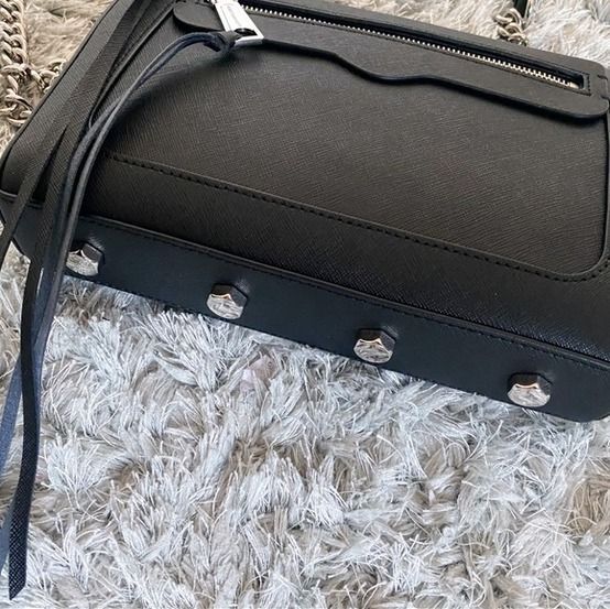 SALE！Rebbeca Minkoff♪AVERYクロスボディバッグ (Rebecca