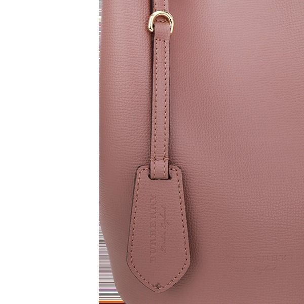 OUTLET特価】 ヘイマーケットバケットバッグスモール (Burberry OUTLET特価】 ヘイマーケットバケットバッグスモール (Burberry