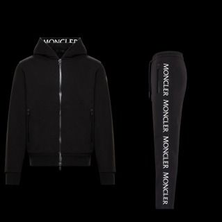 ☆MONCLER☆スウエットセットアップ 直営店購入【追跡付】本国発 ☆MONCLER☆スウエットセットアップ 直営店購入【追跡付】本国発