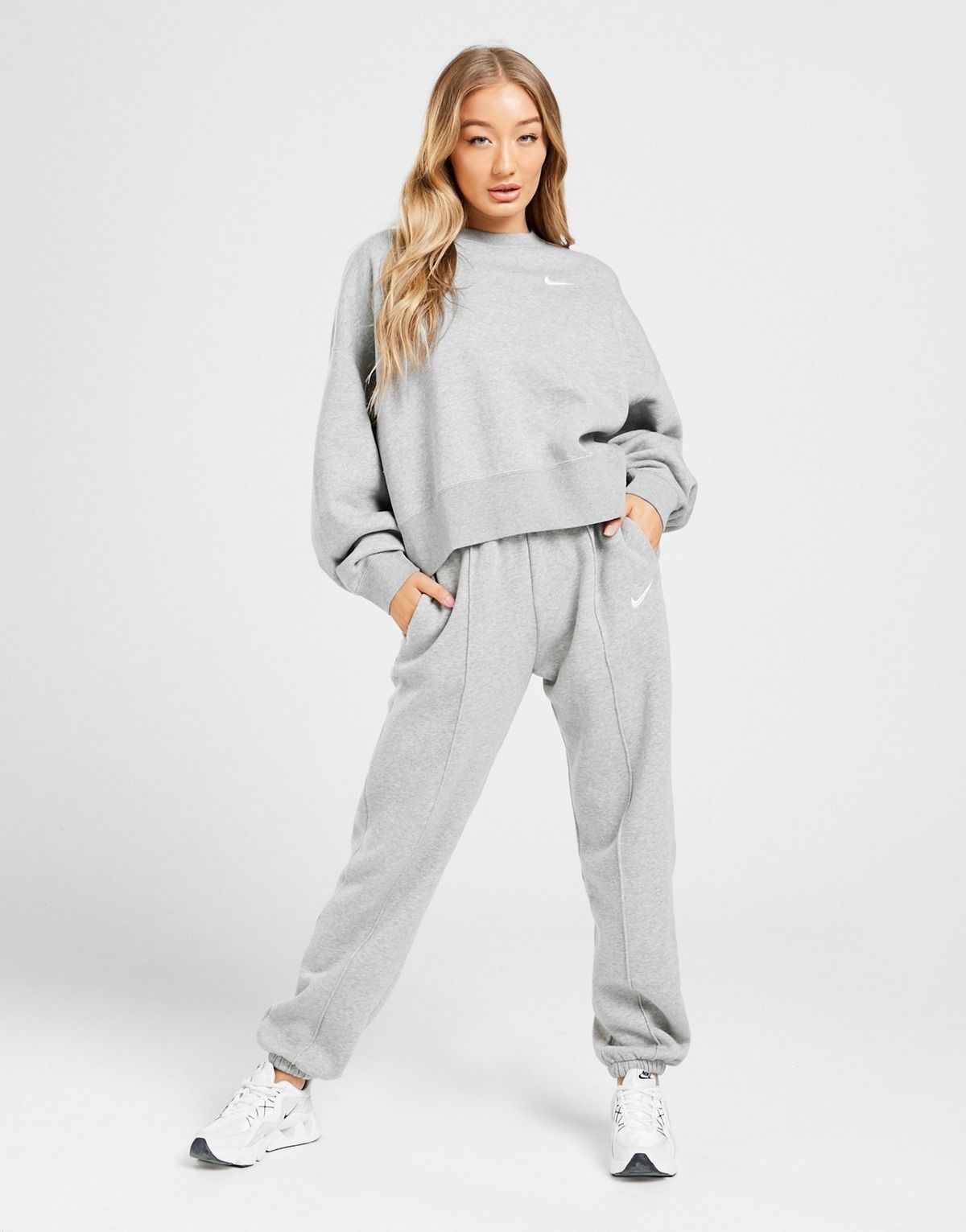 NIKE ☆ ナイキ オーバーサイズ スエット セットアップ ☆ (Nike NIKE ☆ ナイキ オーバーサイズ スエット セットアップ ☆ (Nike