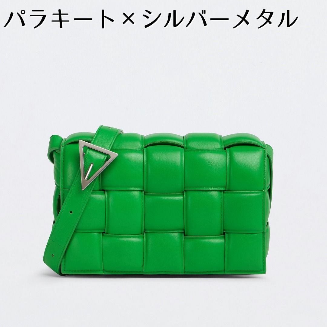 ボッテガ カセット パテッド レザー クロスボディバッグ (BOTTEGA ボッテガ カセット パテッド レザー クロスボディバッグ (BOTTEGA