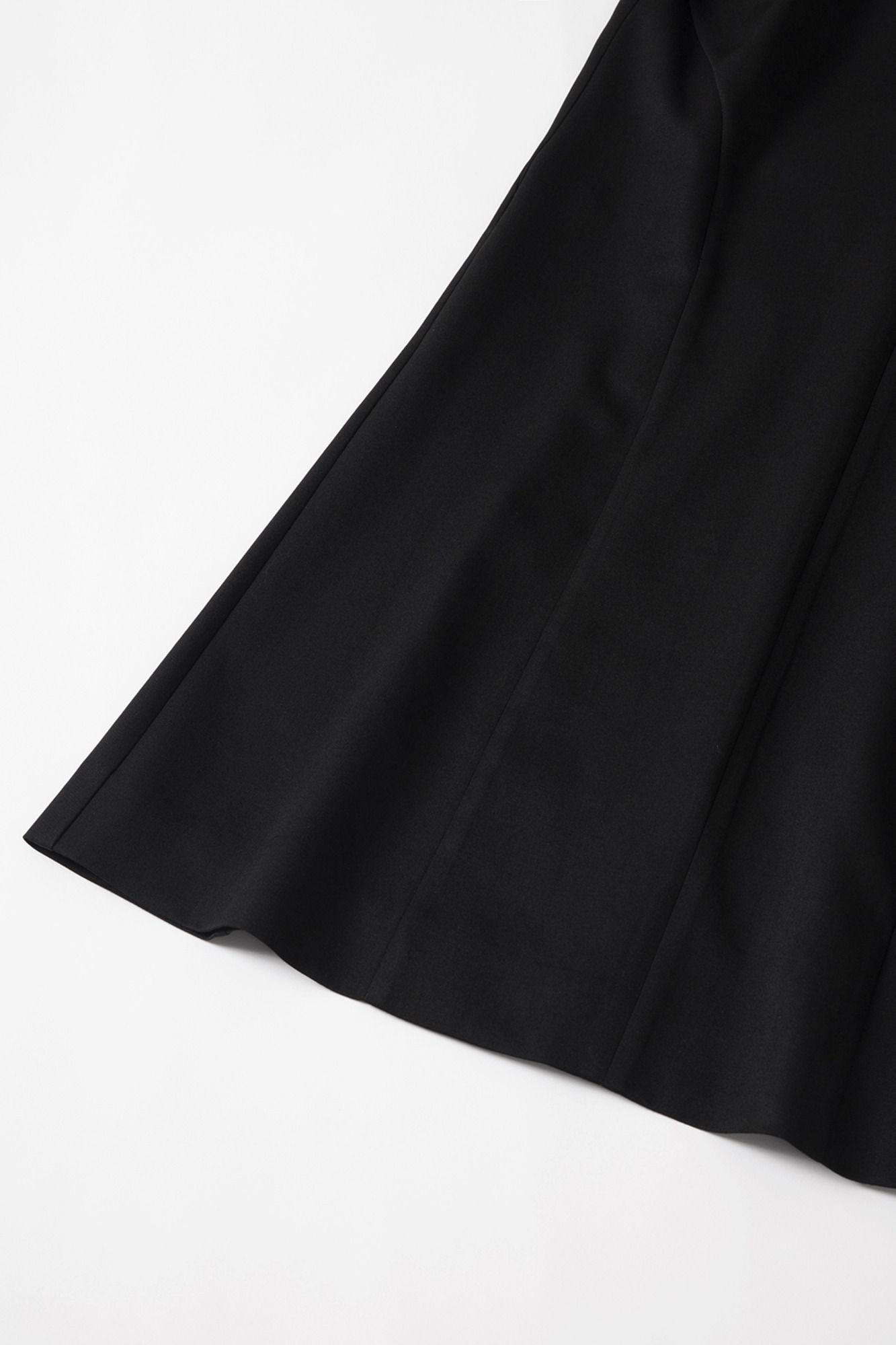 ☆LOW CLASSIC☆人気インスタグラマー着用☆MERMAID SKIRT☆2色 ☆LOW CLASSIC☆人気インスタグラマー着用☆MERMAID SKIRT☆2色