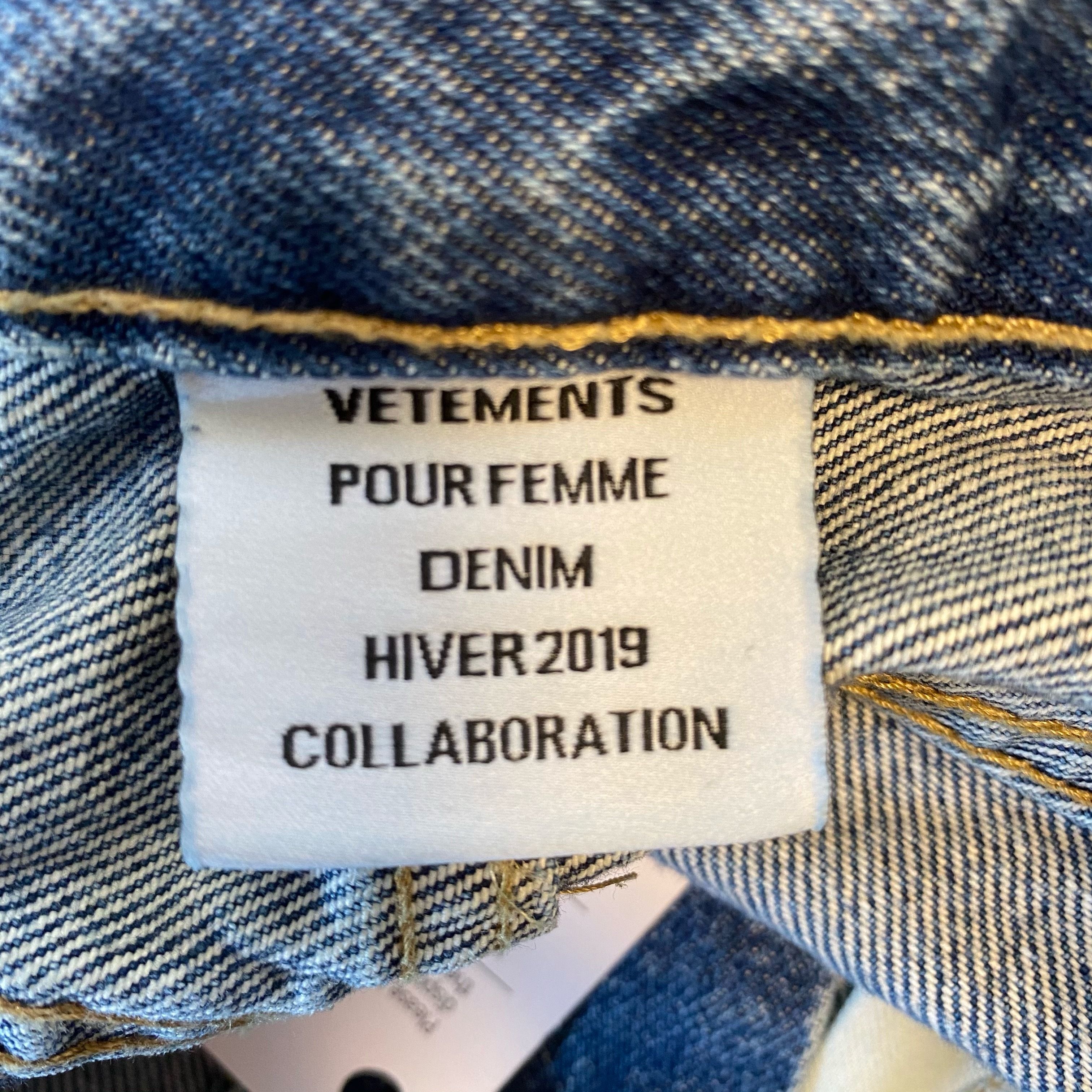 ★すぐ届く★ VETEMENTS × Levi's 再構築ペイントデニム ★すぐ届く★ VETEMENTS × Levi's 再構築ペイントデニム