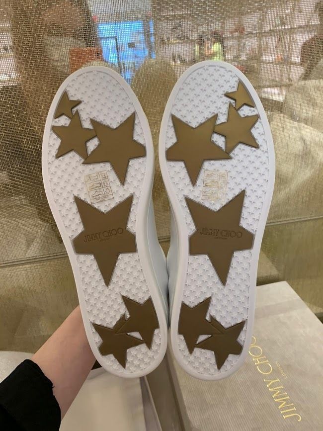 Jimmy Choo☆CASH スタースタッズ付レザースニーカー☆送料込 (Jimmy Jimmy Choo☆CASH スタースタッズ付レザースニーカー☆送料込 (Jimmy