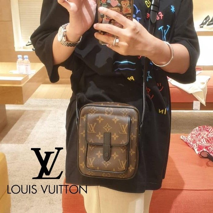 ◇人気!◇LV◇クリストファー・ウエアラブル ウォレット (Louis ◇人気!◇LV◇クリストファー・ウエアラブル ウォレット (Louis