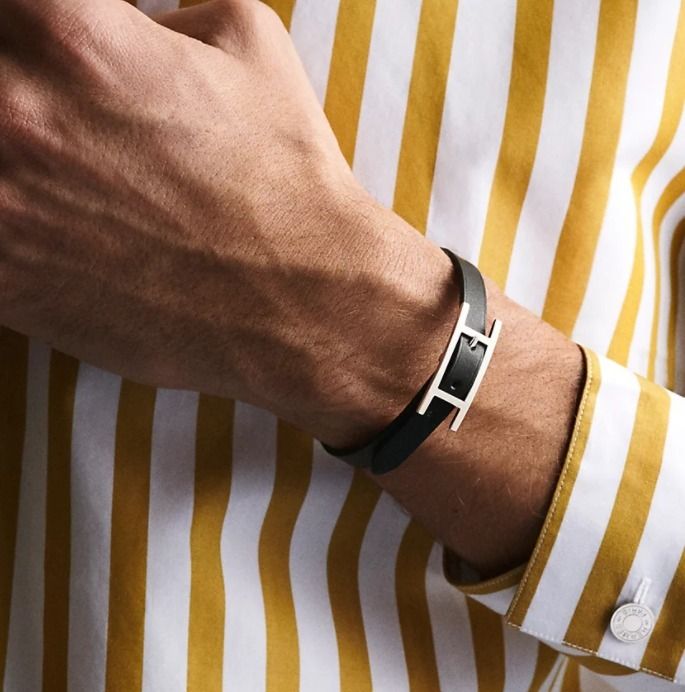Hermes *Behapi Double Tour*人気のリバーシブルブレスレット Hermes *Behapi Double Tour*人気のリバーシブルブレスレット