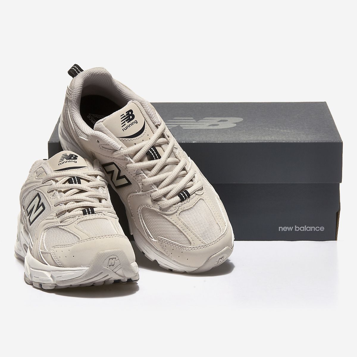 ☆韓国の人気☆New Balance☆MR530S.H☆レトロ☆22-29cm☆関税込