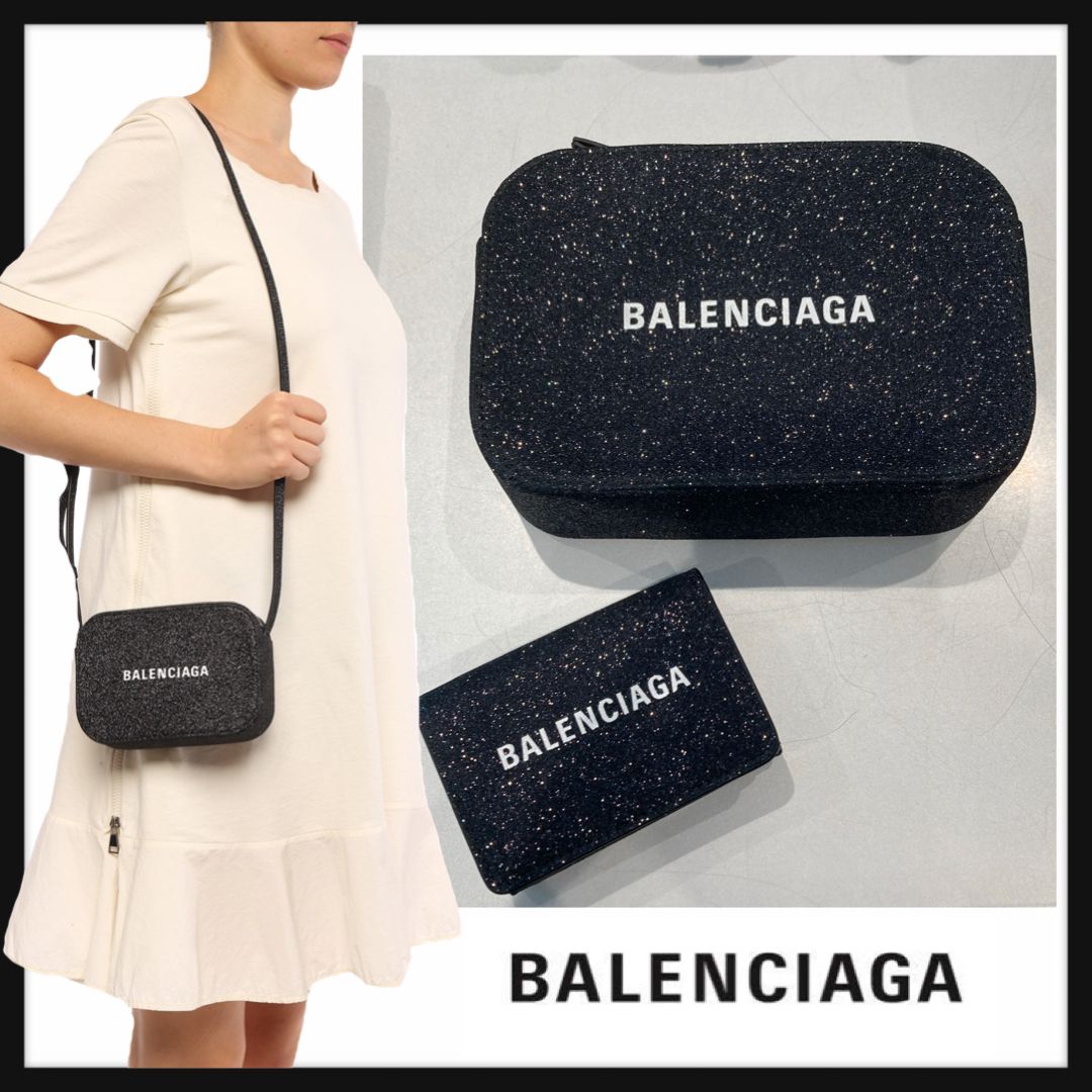 ホリデー大SALE☆】 BALENCIAGA グリッターカメラバッグ (BALENCIAGA ホリデー大SALE☆】 BALENCIAGA グリッターカメラバッグ (BALENCIAGA