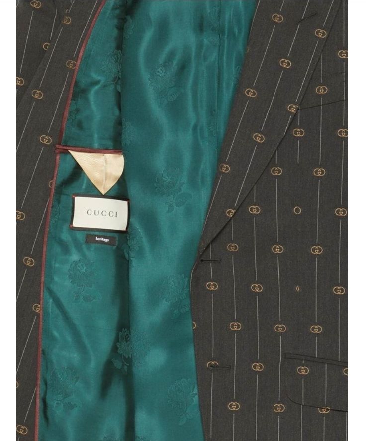 20AW 新作 グッチ インターロッキングG ストライプスーツ (GUCCI 20AW 新作 グッチ インターロッキングG ストライプスーツ (GUCCI