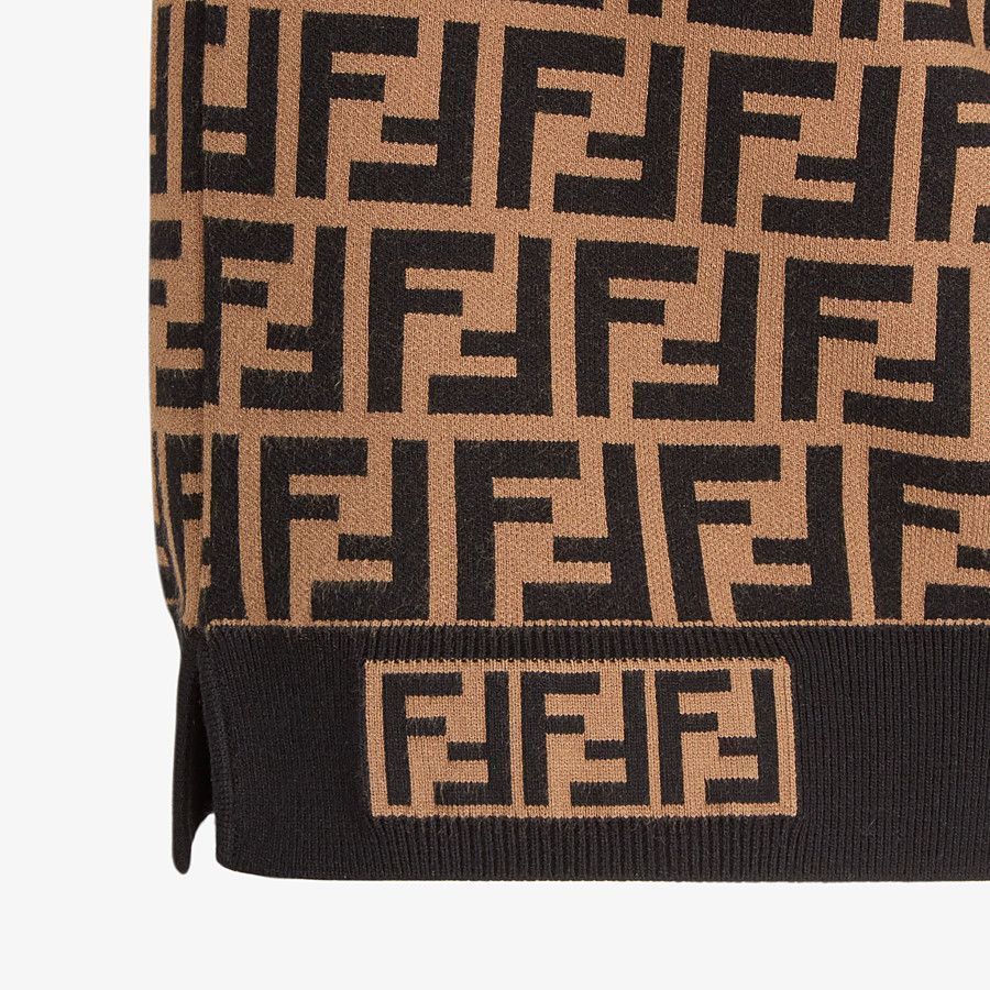 FENDI FFモチーフ タイトフィット クルーネック 長袖 セーター (FENDI ...
