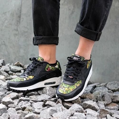 NIKE☆限定モデル AIR MAX 90 SE “SPRING GARDEN” 追跡有 (Nike