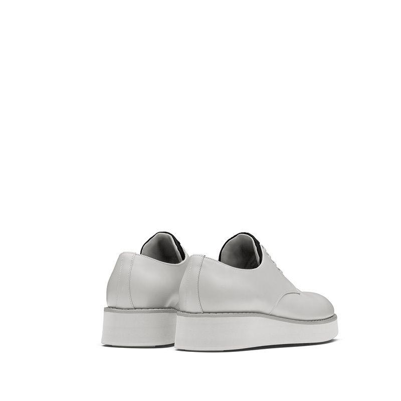 ◇PRADA 20AW 最新◇ブラッシュドレザーダービーシューズ◇白/黒 ◇PRADA 20AW 最新◇ブラッシュドレザーダービーシューズ◇白/黒