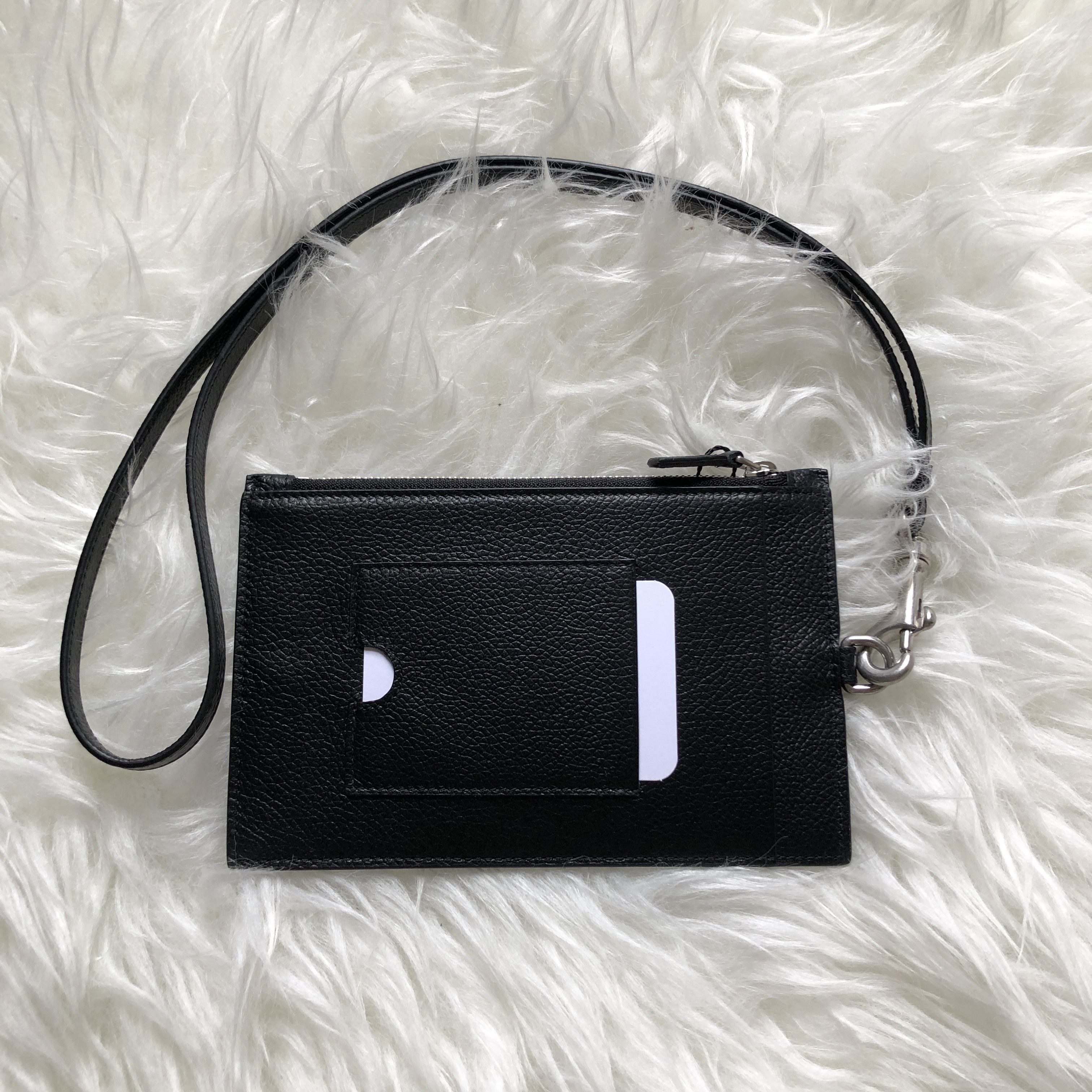追跡付き発送で安心 BALENCIAGA Cash カード&フォン フォルダー 追跡付き発送で安心 BALENCIAGA Cash カード&フォン フォルダー