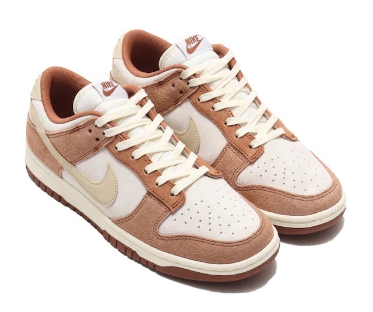 Nike Dunk Low Curry ナイキ ダンクロー カリー NIKE DUNK LOW QS REVERSE CURRY : ああ、好きに走ればいいじゃない