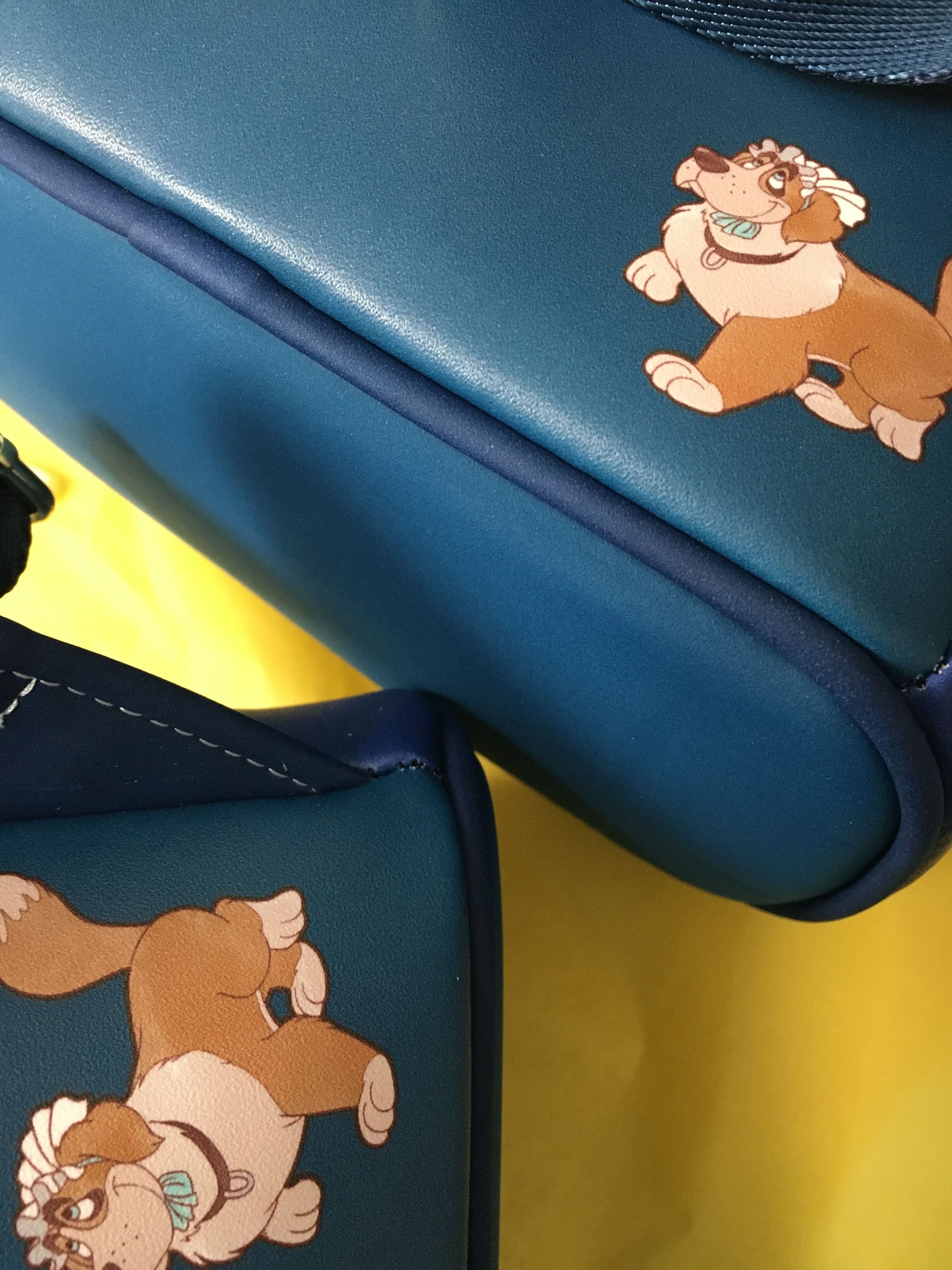 【注目コラボ】Loungefly x Disney Peter Pan暗闇で光るリュック