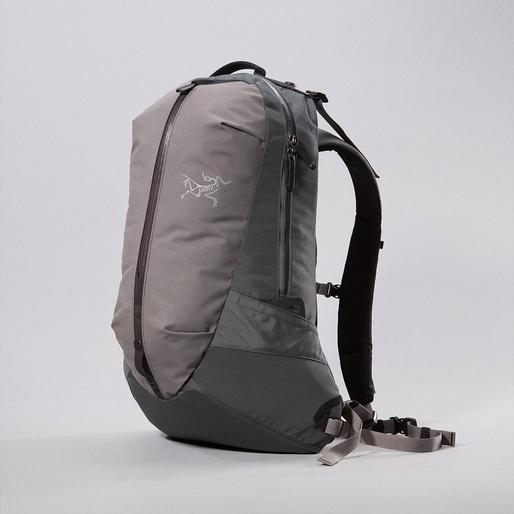 15インチ対応○ARC'TERYXアークテリクス○ARRO 22 BACKPACK (ARC'TERYX