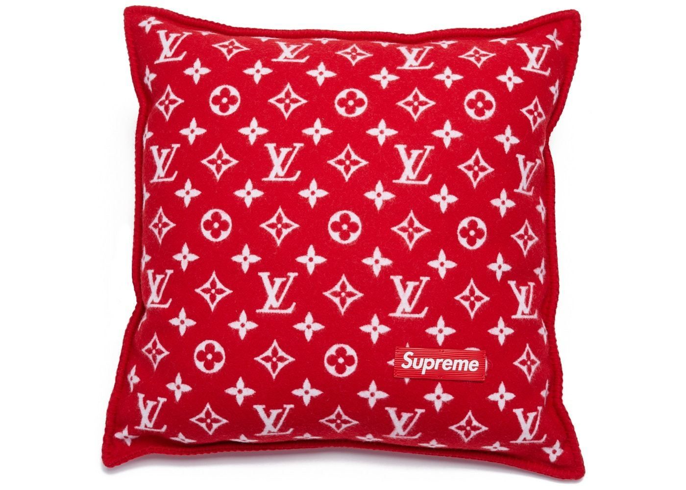 Louis Vuitton x Supreme モノグラム ピロー クッション レッド Louis Vuitton x Supreme モノグラム ピロー クッション レッド