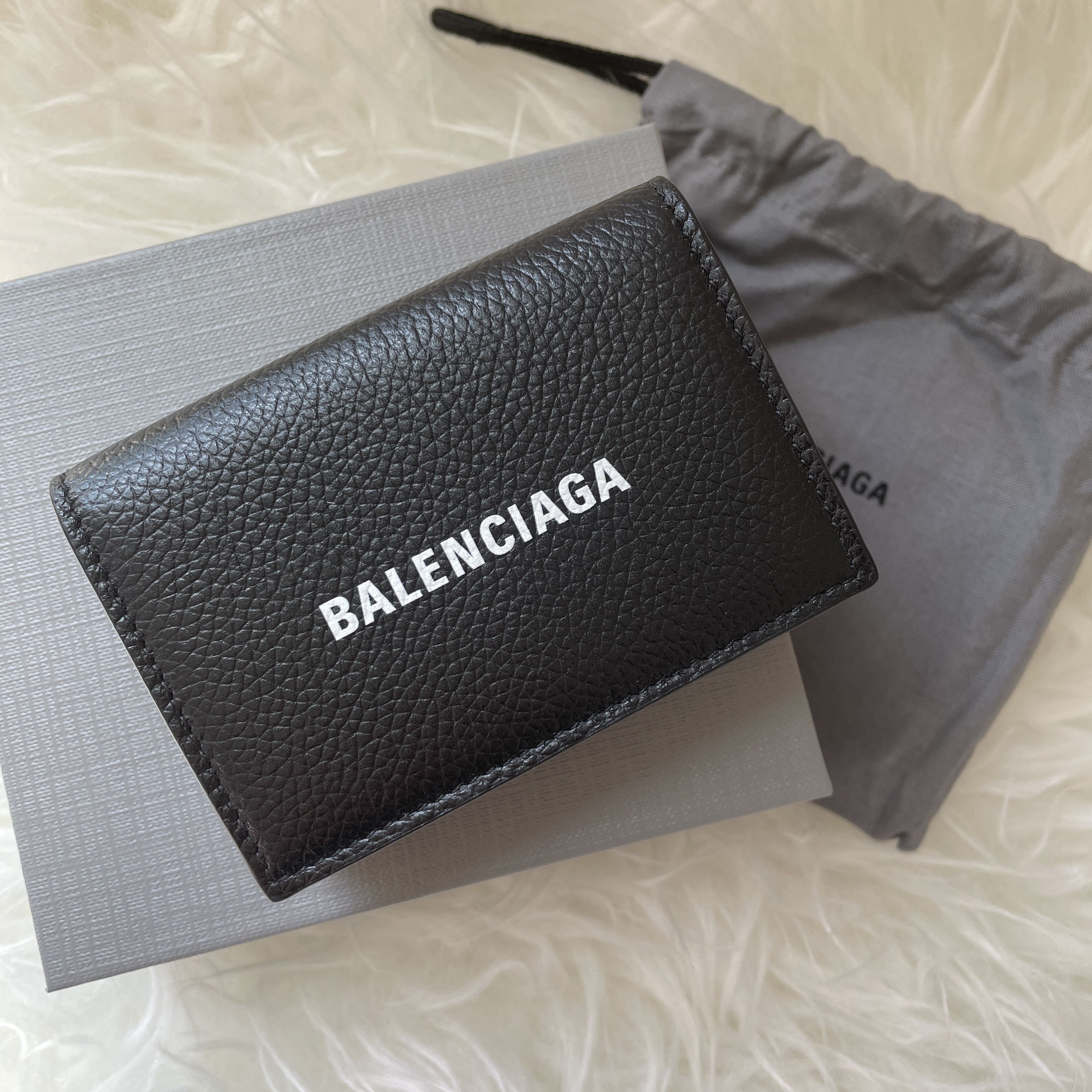 BALENCIAGA Cush 594312-1IZI3/1090 三つ折り財布