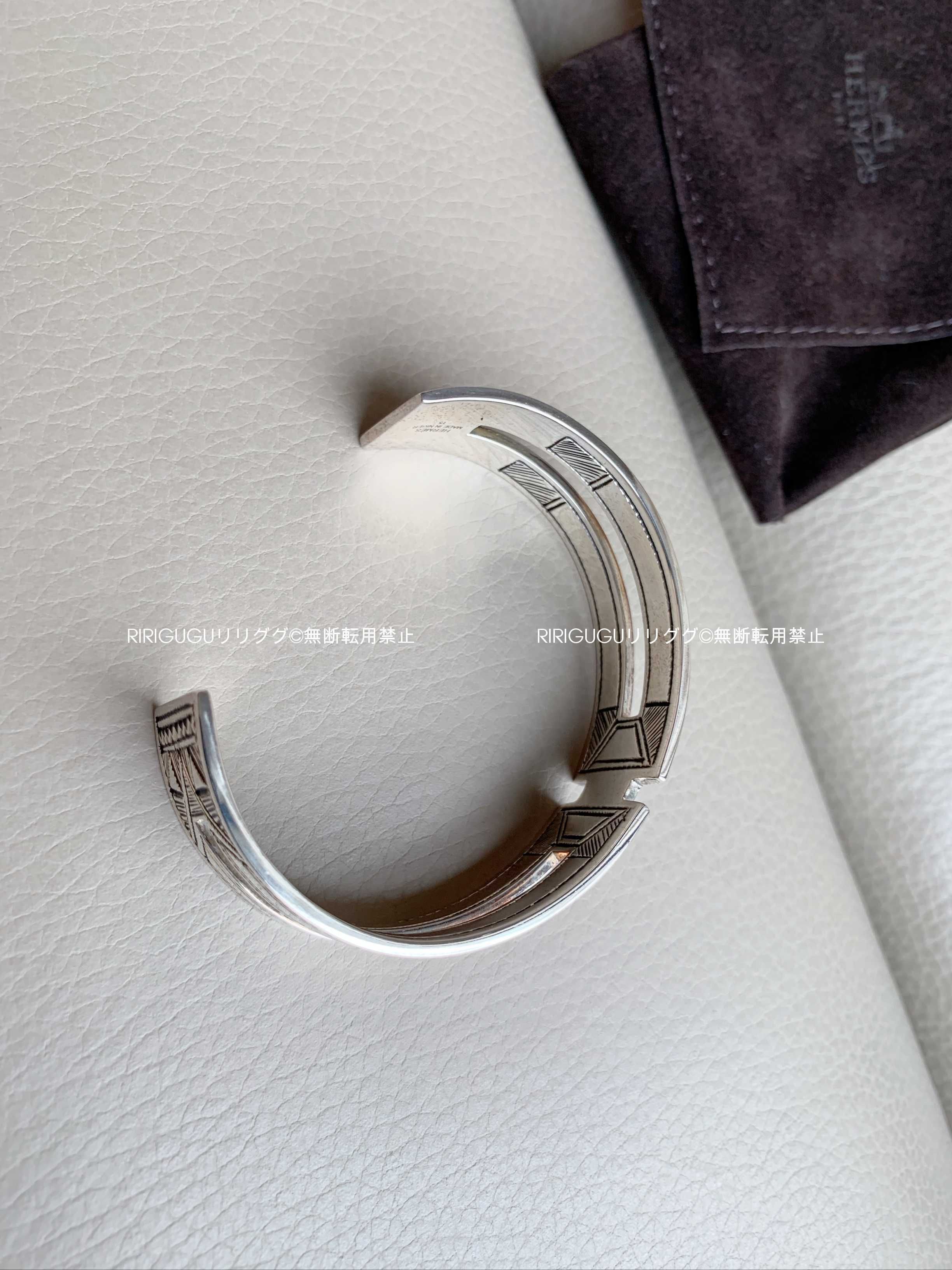 エルメス)ASSAB【トゥアレグ】シルバーバングル (HERMES/ブレスレット エルメス)ASSAB【トゥアレグ】シルバーバングル (HERMES/ブレスレット
