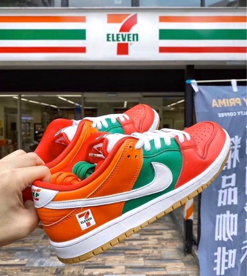 28 新品 NIKE Dunk Low