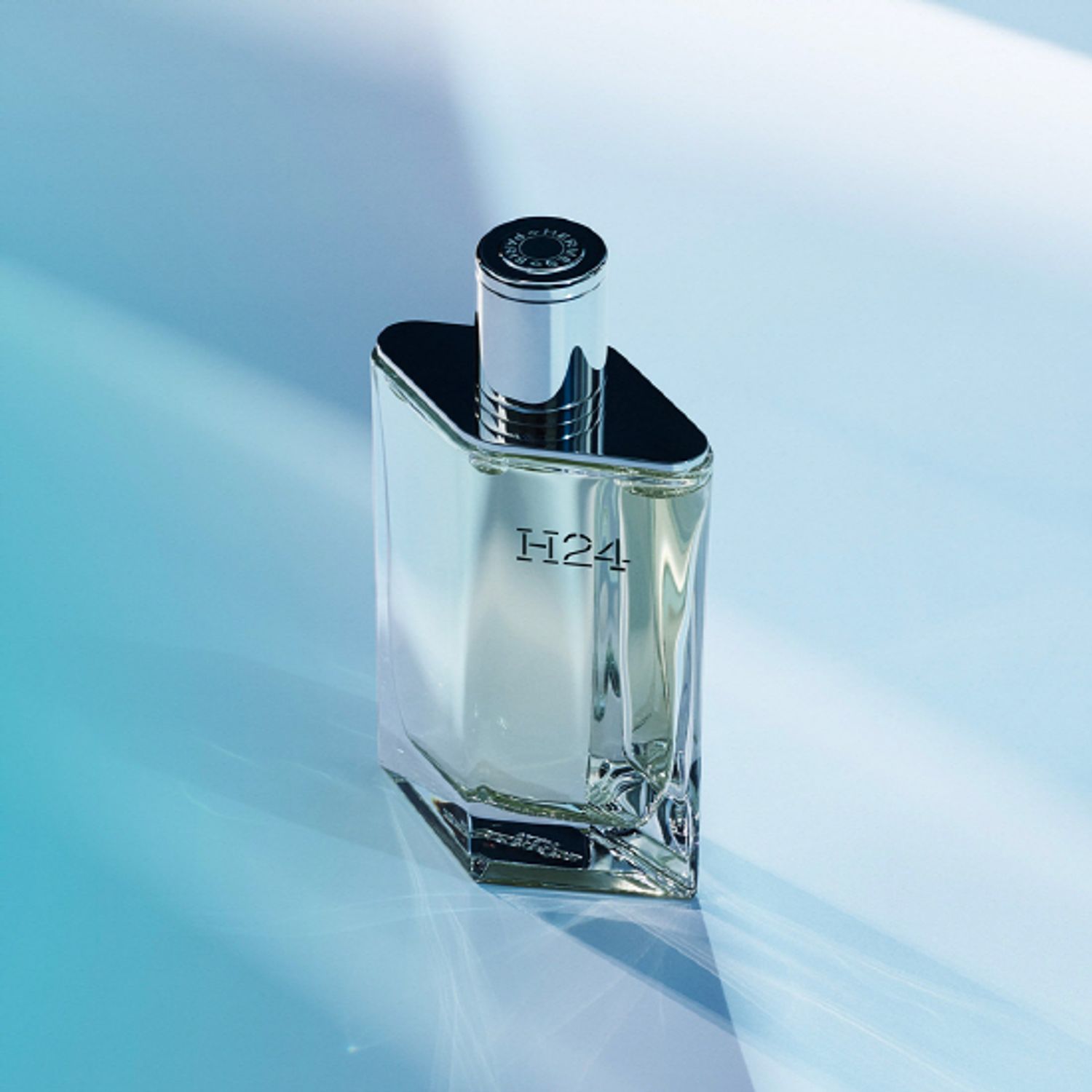 エルメス メンズの新作香水 H24 オード トワレ 50ml Hermes 香水 フレグランス v0 Buyma