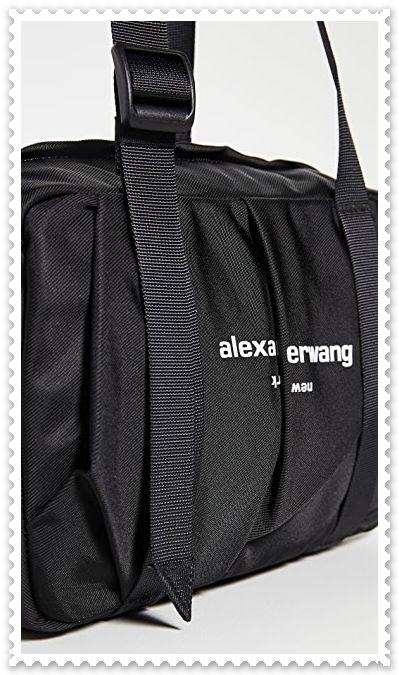 □Alexander Wang□Wangsport Medium Duffle バッグ 関税送料込 □Alexander Wang□Wangsport Medium Duffle バッグ 関税送料込