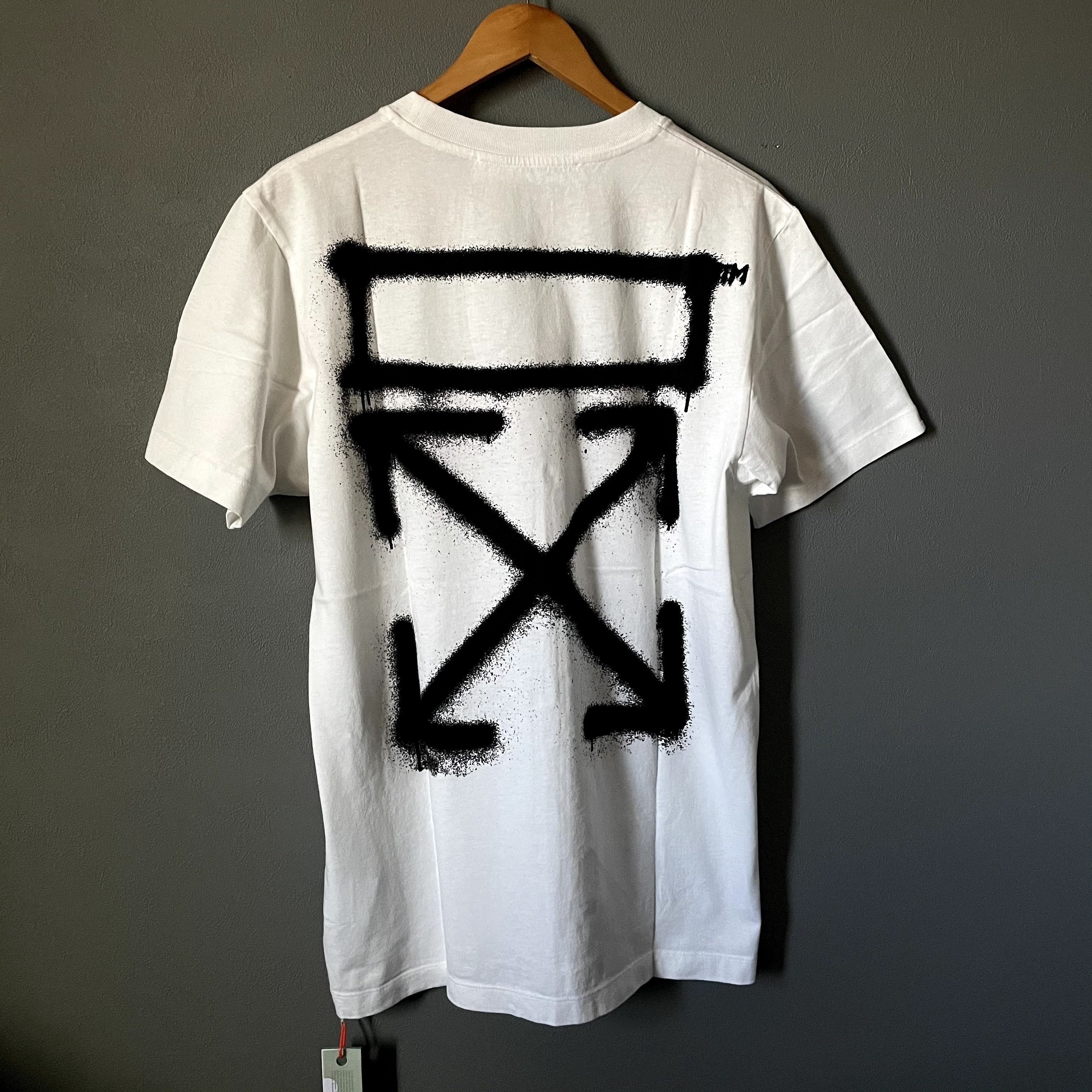 OFF WHITE スプレー アロー プリント Tシャツ (Off-White/Tシャツ OFF WHITE スプレー アロー プリント Tシャツ (Off-White/Tシャツ