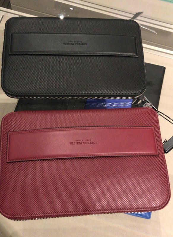 BOTTEGA VENETA カーフ ドキュメントケース タブレット収納可 (BOTTEGA BOTTEGA VENETA カーフ ドキュメントケース タブレット収納可 (BOTTEGA