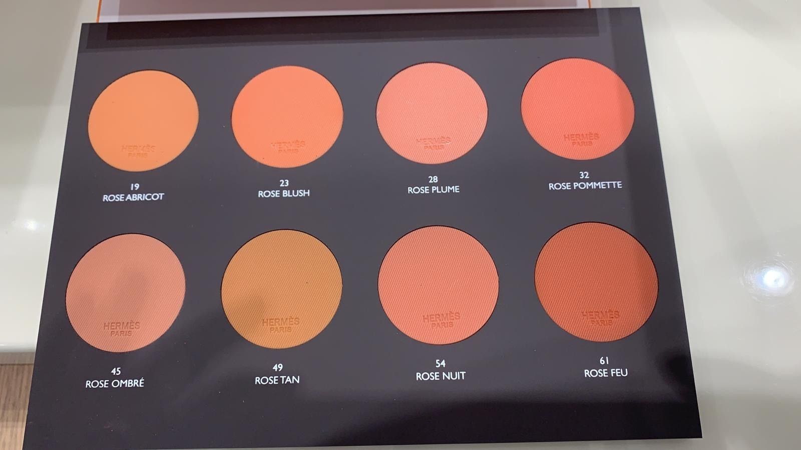 先行予約で在庫確保【Hermes】ローズ・エルメス★チーク8色 先行予約で在庫確保【Hermes】ローズ・エルメス★チーク8色